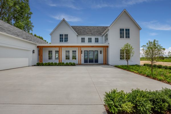 Concrete Driveway Service in Issaquah