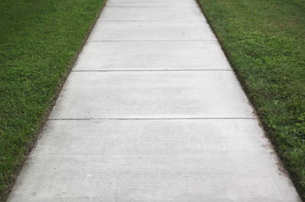 Concrete Path Installation in Issaquah
