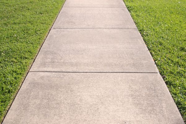 Cement Sidewalk Replacement in Issaquah