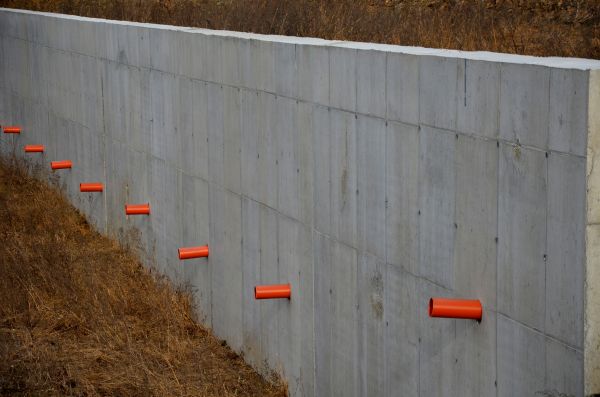 Concrete Wall Installation in Issaquah