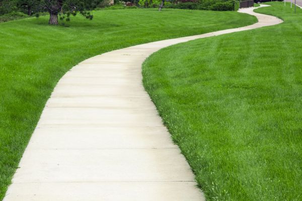 Cost of Sidewalk Paving in Issaquah